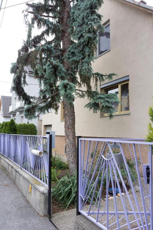 Exclusive Apartment Donau-City P&R Вена Экстерьер фото