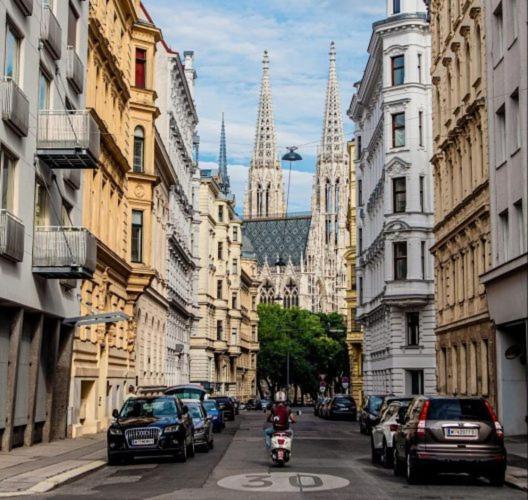 Exclusive Apartment Donau-City P&R Вена Экстерьер фото